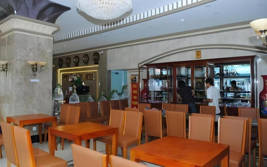 Tran Vinh Hotel Bac Lieu Εξωτερικό φωτογραφία